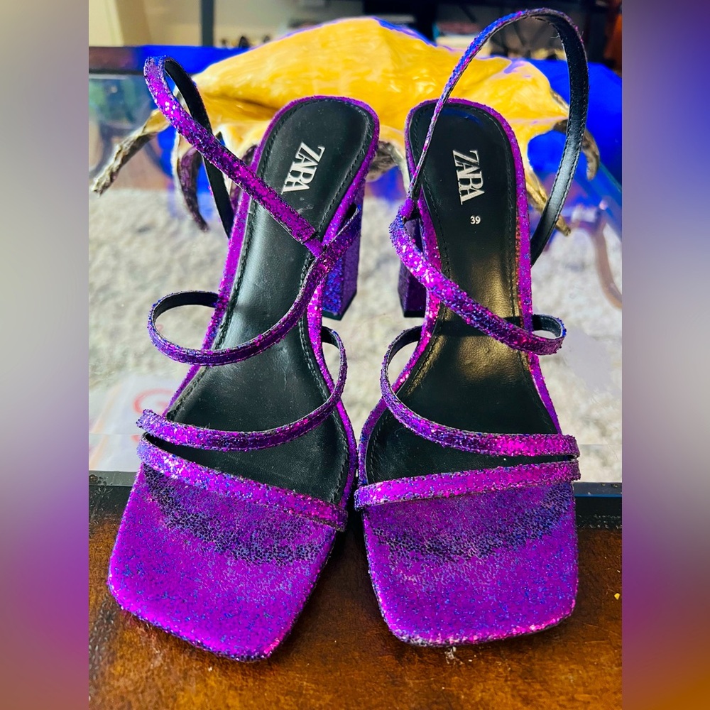 Zara Sandals